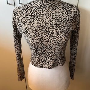 Brandy Melville knit top